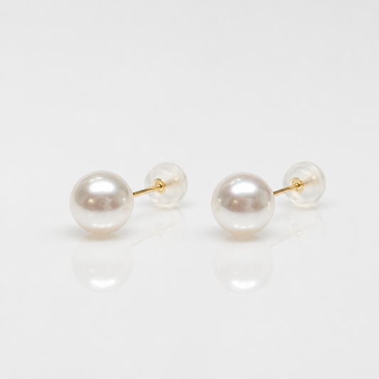 7.5–8.0 mm Hanadama Akoya pearl stud earrings
